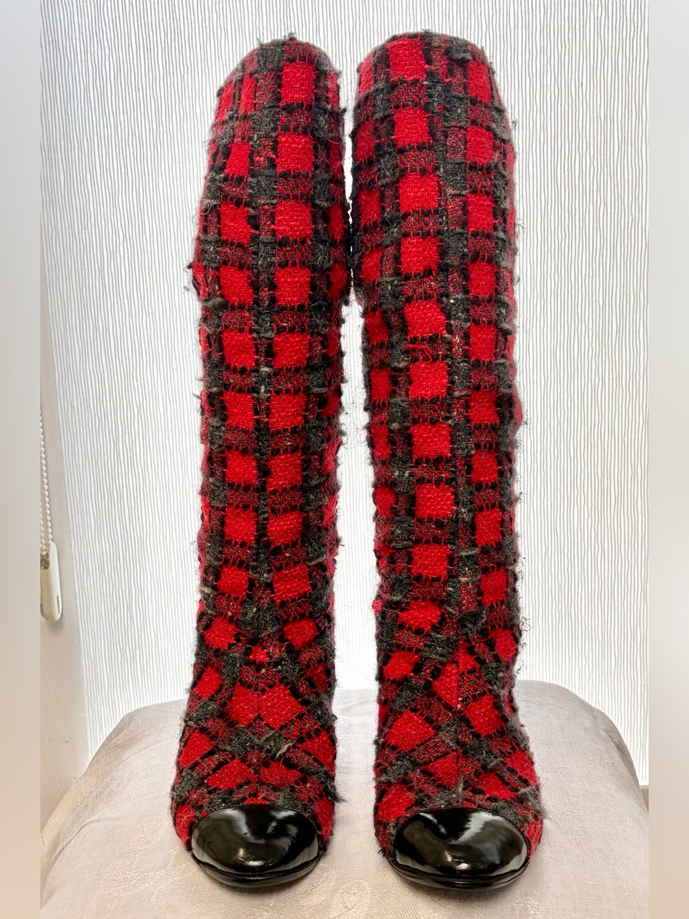 CHANEL Fall07 Karl L. Tweed Cap Toe Buckle Boots, Red/Grey/Blk Plaid, CCs,37,EUC - Picture 4 of 15